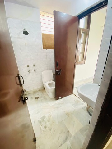 Bathroom in 4 BHK Apartment at Dwarka – for Rent