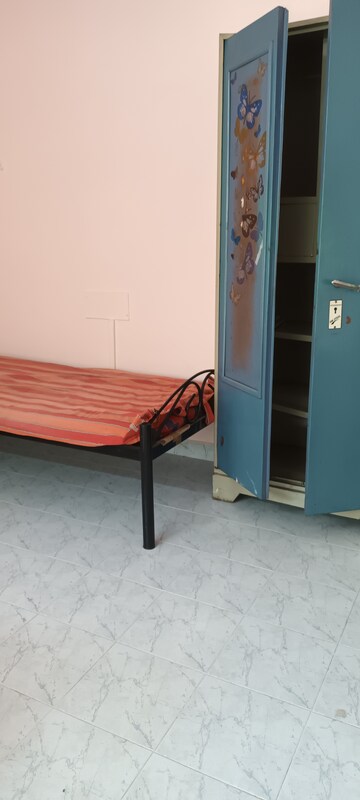 Furnished Amenities in 2 BHK Apartment at Kubera Gulshan, Aundh – for Rent