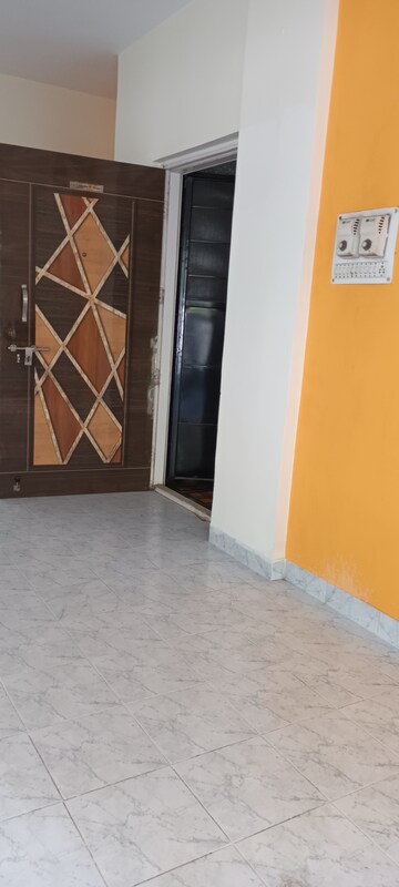 Furnished Amenities in 2 BHK Apartment at Kubera Gulshan, Aundh – for Rent