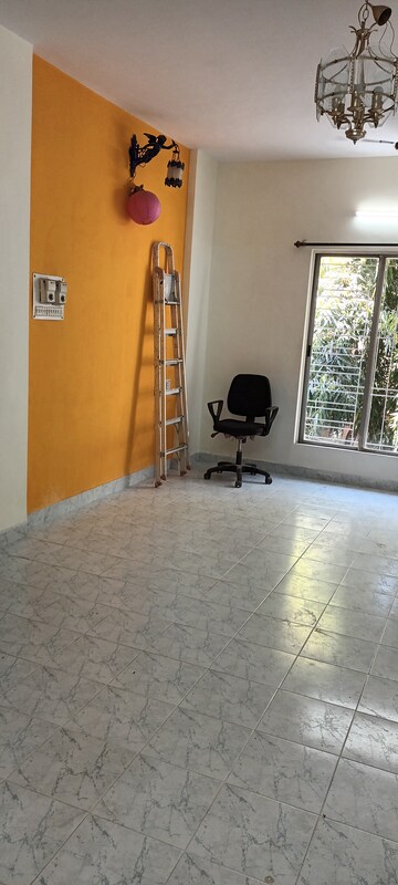 Furnished Amenities in 2 BHK Apartment at Kubera Gulshan, Aundh – for Rent