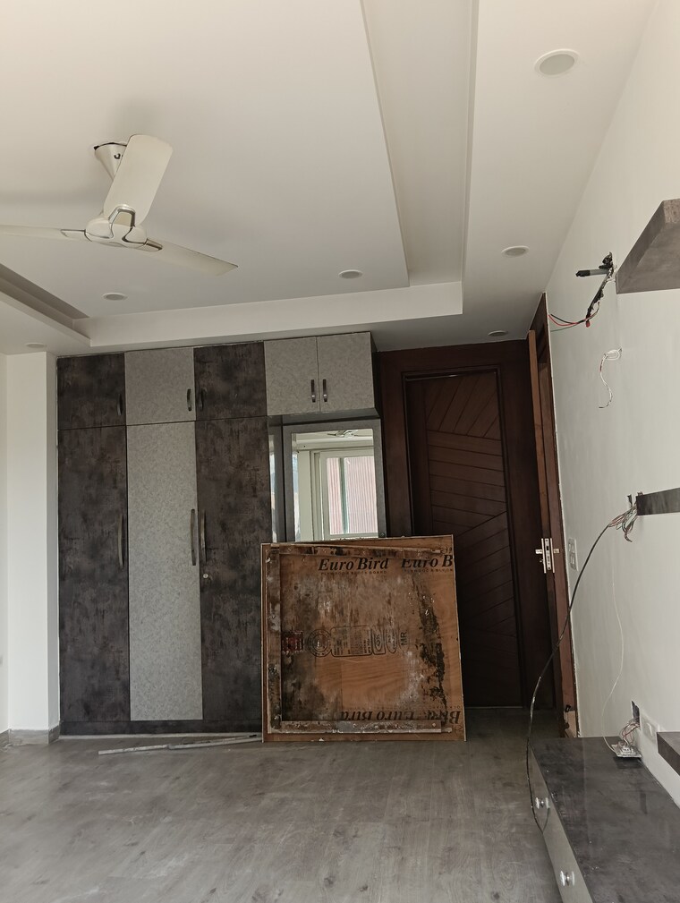 Bathroom, sector 15i 3 Bedroom 1800 Sq.Ft. Builder Floor In Sector 15i Gurgaon 10036380