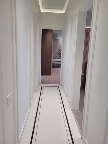 Building Lobby in 4 BHK Apartment at Shapoorji Pallonji Kingstown, Hadapsar – for Sale