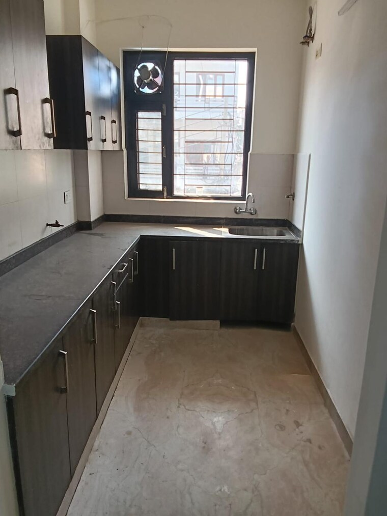 Kitchen, sector 52 6+ Bedroom 161 Sq.Yd. Villa In Sector 52 Gurgaon 10036371