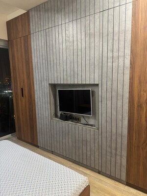 Bathroom in 2.5 BHK Apartment at LnT Realty Crescent Bay, Parel – for Rent