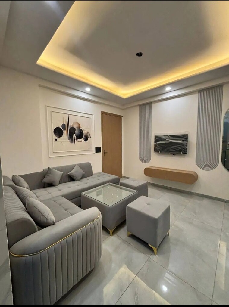 Team Area, chattarpur 1.5 Bedroom 500 Sq.Ft. Builder Floor In Chattarpur Delhi 10036400