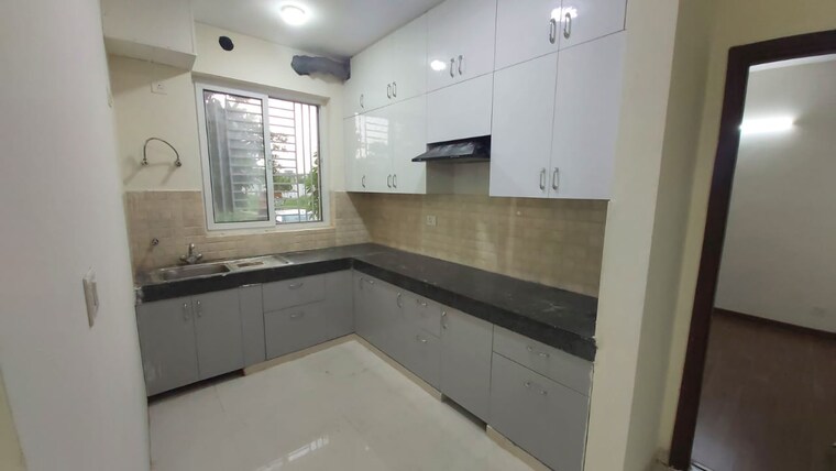 Kitchen, bptp-parkland-pride 3 Bedroom 644 Sq.Ft. Apartment In Sector 77 Faridabad 10036823