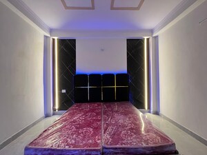 Bedroom in 1 BHK Builder Floor at Saket – for Rent