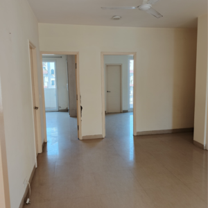 Room in 3.5 BHK Apartment at Emaar Emerald Floors Premier, Sector 65 – for Rent