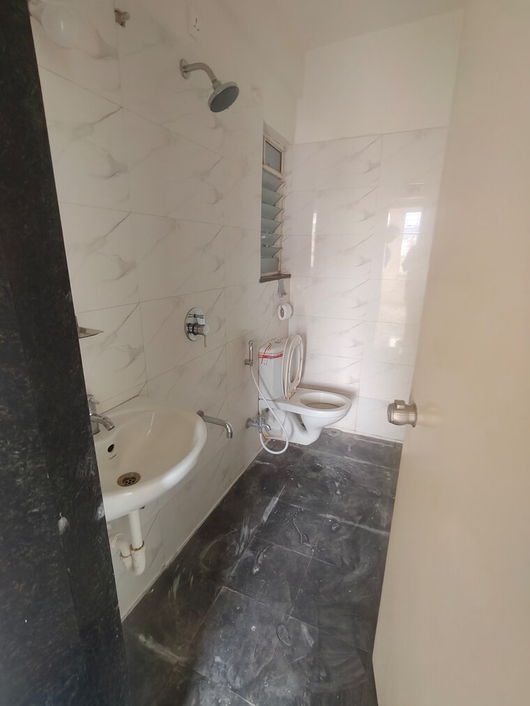 Attached Bathroom, mahesh-el-regalo 2 Bedroom 680 Sq.Ft. Apartment In Undri Pune 10036828