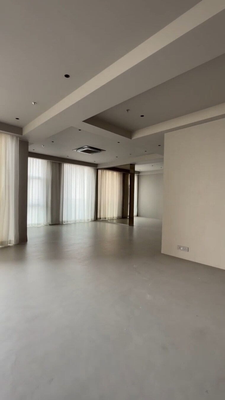 Room, rustomjee-seasons 6 Bedroom 4750 Sq.Ft. Penthouse In Bandra East Mumbai 10039713