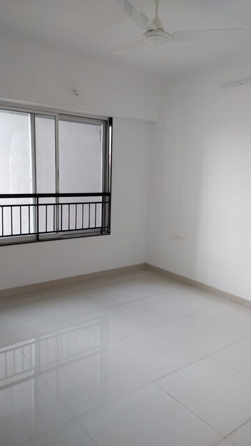 Room in 1 BHK Apartment at Sayba Arcadia, Kurla – for Rent