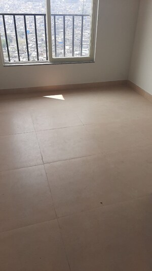 Room in 1 BHK Apartment at Group Satellite Aarambh, Malad East – for Rent