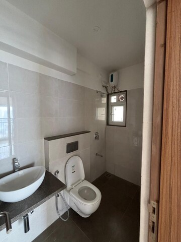 Bathroom in 2 BHK Apartment at Shapoorji Pallonji BKC 28, Bandra East – for Rent