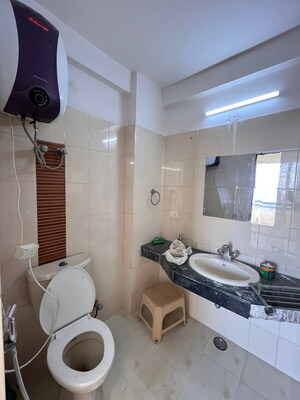 Master Bedroom in 3 BHK Apartment at Ansal Sushant Estate, Sector 52 – for Rent