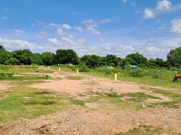 Plot Area in  Industrial Plot at Redhills – for Rent