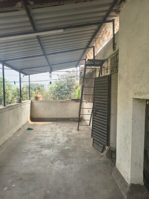 2 BHK Independent House – Exterior View View at Kurla East - for Rent