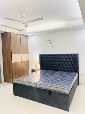 Bedroom in 3 BHK Builder Floor at Gupta Awas, Sector 43 – for Rent