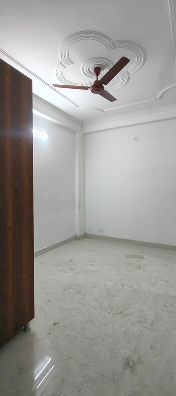 1 BHK Builder Floor for Rent in Chattarpur, Delhi