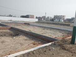 Plot For Sale in Buildvision Dream City