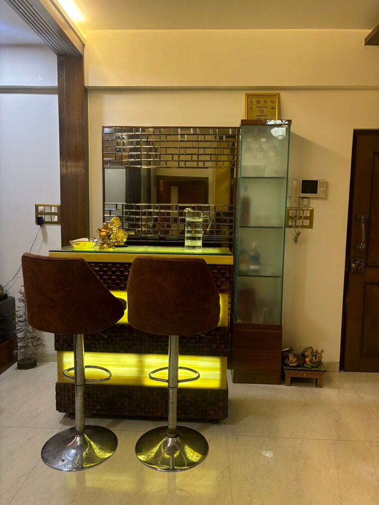Living Room, lodha-paradise 5 Bedroom 2500 Sq.Ft. Apartment In Majiwada Thane 10043391