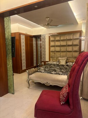 Bedroom in 5 BHK Apartment at Lodha Paradise, Majiwada – for Sale