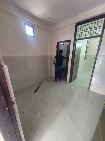 2.5 BHK Builder Floor for Rent in New Ashok Nagar, Delhi