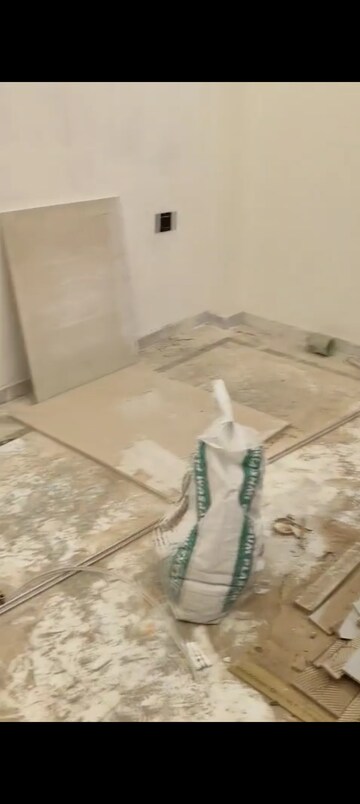 Bathroom in 1 BHK Builder Floor at Vaishali Sector 2 – for Sale