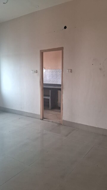 Room in 2 BHK Builder Floor at Janbazar – for Rent