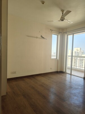 Room in 2.5 BHK Apartment at Alphacorp Gurgaon One 84, Sector 84 – for Sale