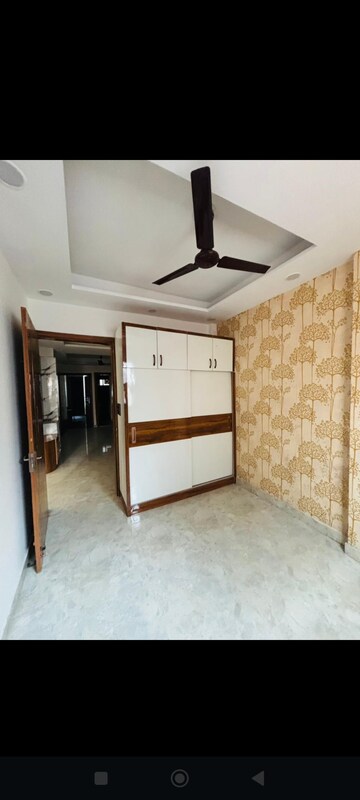 Room in 3 BHK Builder Floor at Baba Colony – for Sale