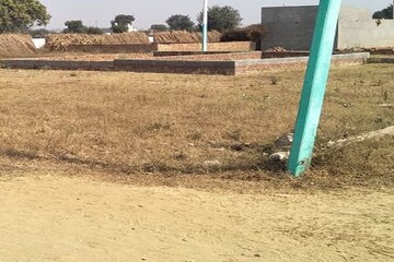 Plot Area in  Plot at Sector 63a – for Sale
