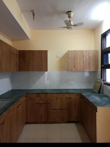 Kitchen in 3 BHK Apartment at BPTP Park Grandeura, Sector 82 – for Rent