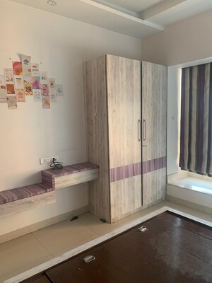 Bedroom in 3 BHK Apartment at Omkar Alta Monte, Malad East – for Rent