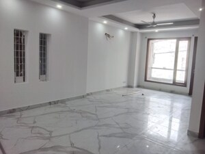 2 BHK Builder Floor For Rent in Saket