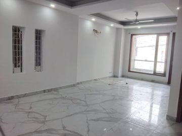 2 BHK Builder Floor For Rent in Saket