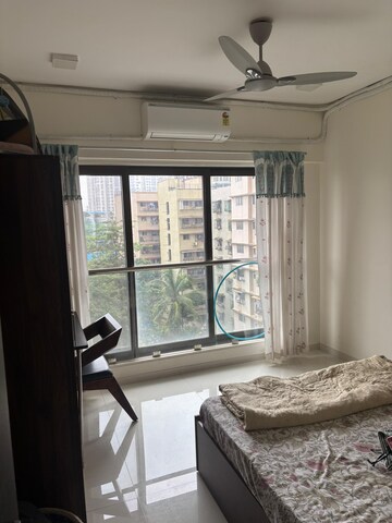 Bedroom in 3 BHK Apartment at Jyoti Sukriti, Goregaon East – for Rent