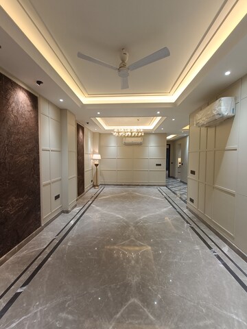 Building Lobby in 3 BHK Builder Floor at Sushant Lok I – for Sale