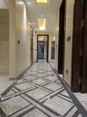 Building Lobby in 3 BHK Builder Floor at Sushant Lok I – for Sale