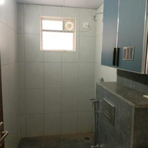 Bathroom in 4 BHK Villa at Citrus Polaris, Horamavu Agara – for Rent