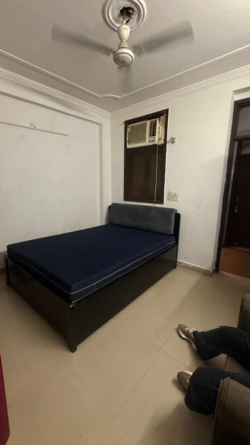 1 RK Apartment For Rent in Saket