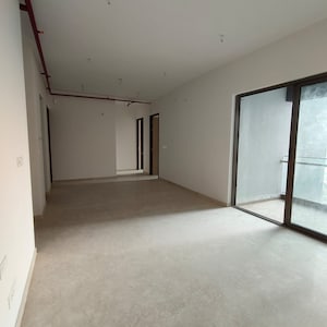 Room in 3 BHK Apartment at Adani Ten BKC, Gandhi Nagar – for Rent