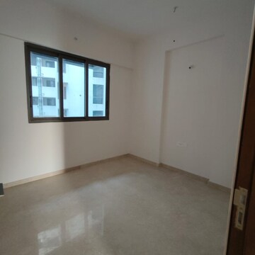 Room in 3 BHK Apartment at Adani Ten BKC, Gandhi Nagar – for Rent