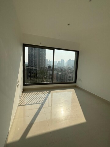 Room in 2 BHK Apartment at Sunteck City Avenue 4, Goregaon West – for Sale