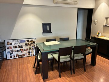 Team Area in 2 BHK Apartment at Basant Apartment Cuffe Parade, Cuffe Parade – for Rent