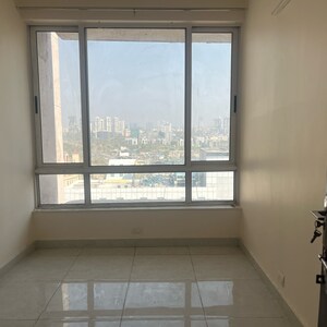 Room in 2 BHK Apartment at Unitech Escape, Rosewood City – for Rent