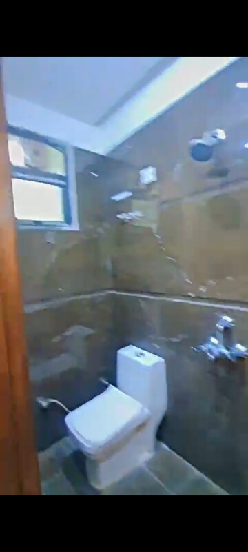 Furnished Amenities in 1 BHK Builder Floor at Bhangel – for Rent