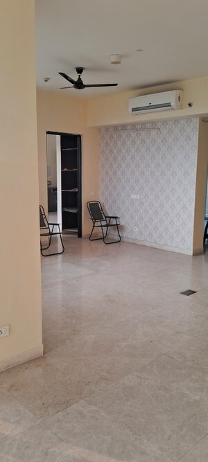 Staircase in 4 BHK Apartment at Indiabulls Enigma, Sector 110 – for Rent