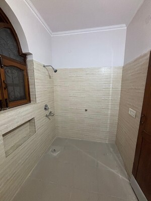 Bathroom in 2 BHK Builder Floor at Sector 28 – for Rent