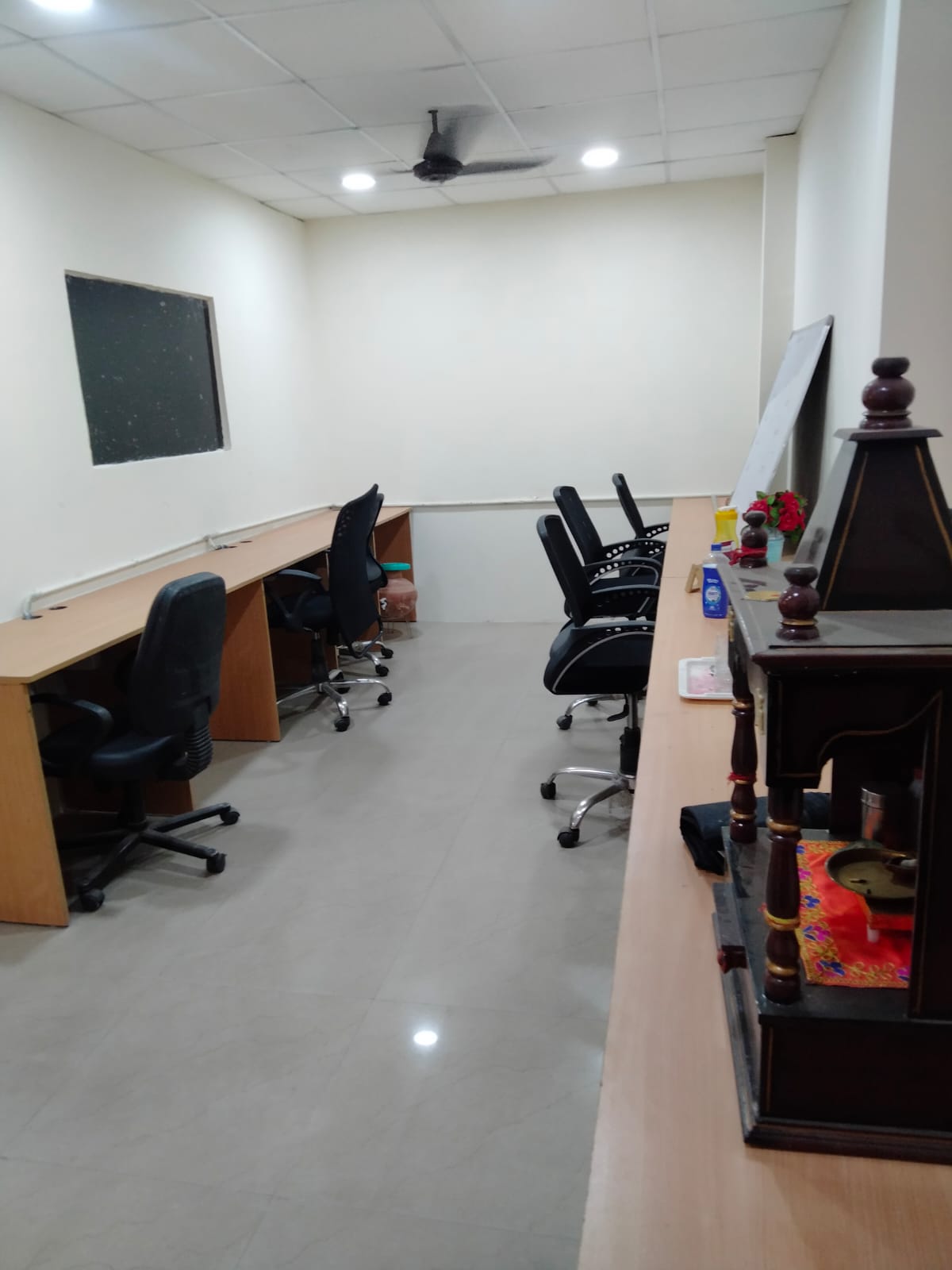 Office Space For Rent in Spazedge