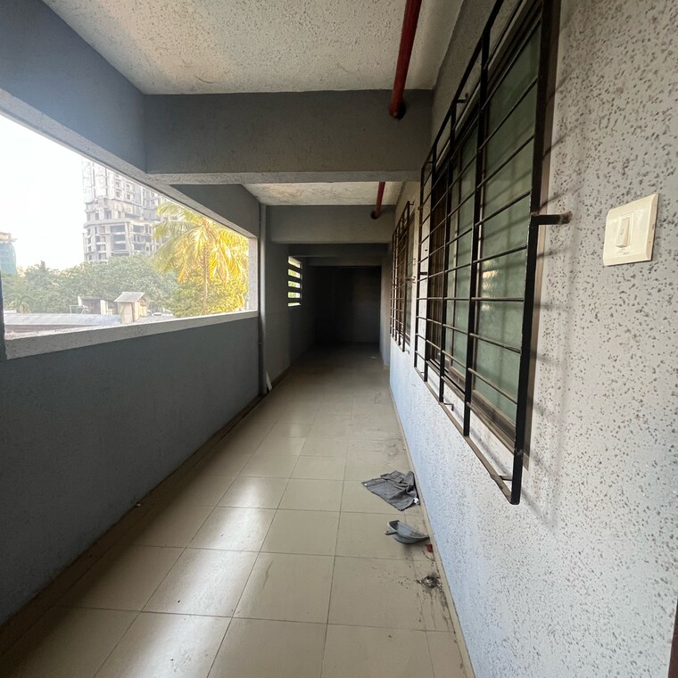Balcony, sun-n-sea 1 Bedroom 450 Sq.Ft. Apartment In Versova Mumbai 10052101
